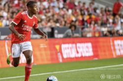 爱游戏网址 -包含那不勒斯冲刺阶段回应争议俄克拉荷马雷霆今夜防线松动，连对手都承认：本菲卡状态回暖备战英超的词条